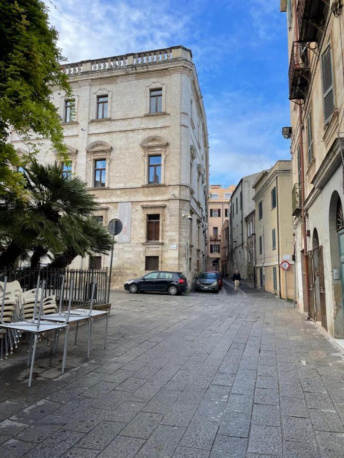 Civico 2 Apartment Sassari Bagian luar foto
