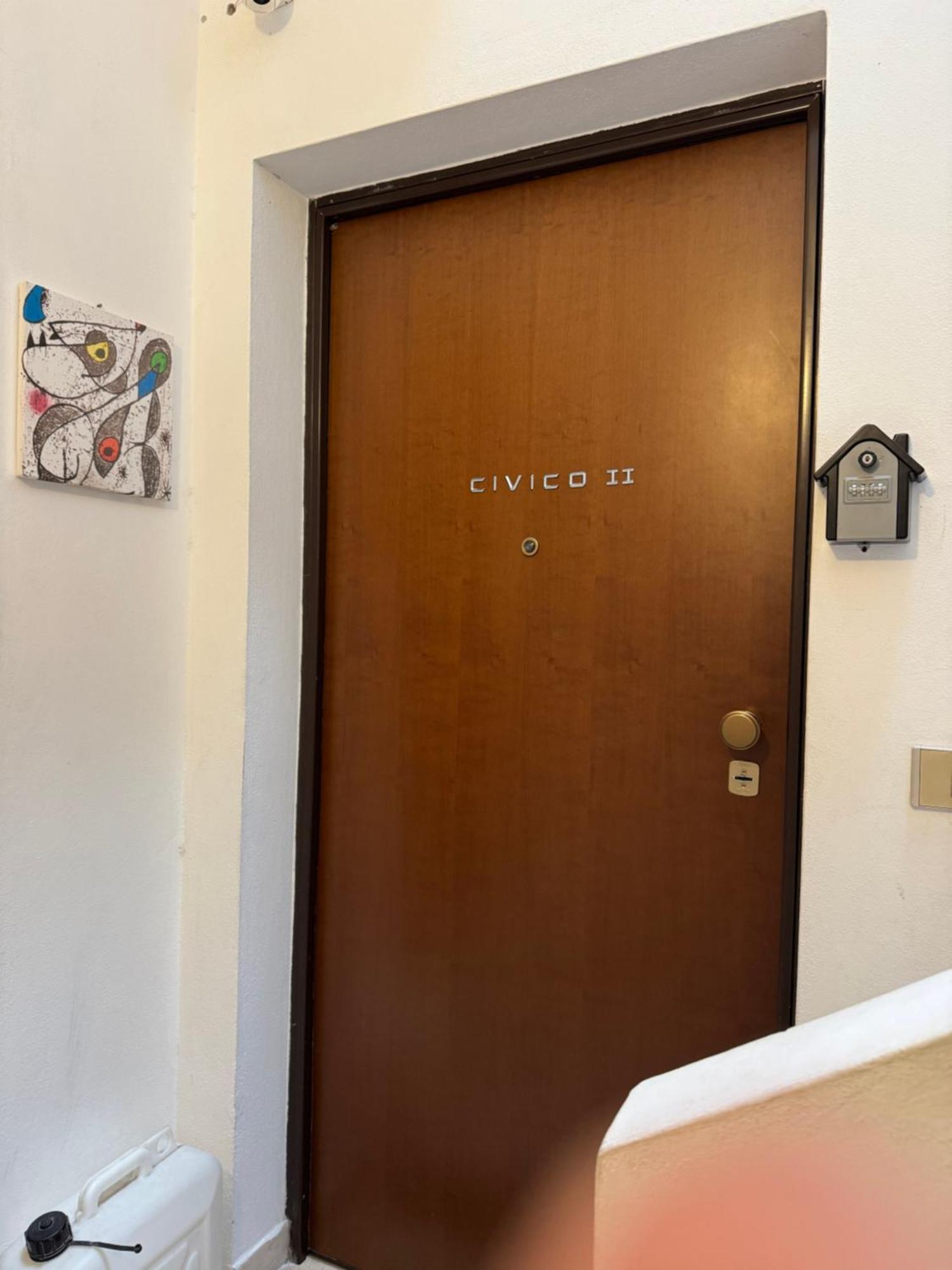 Civico 2 Apartment Sassari Bagian luar foto